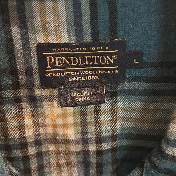 PENDLETON Blue Plaid Flannel Shirt - Picture 2 of 4